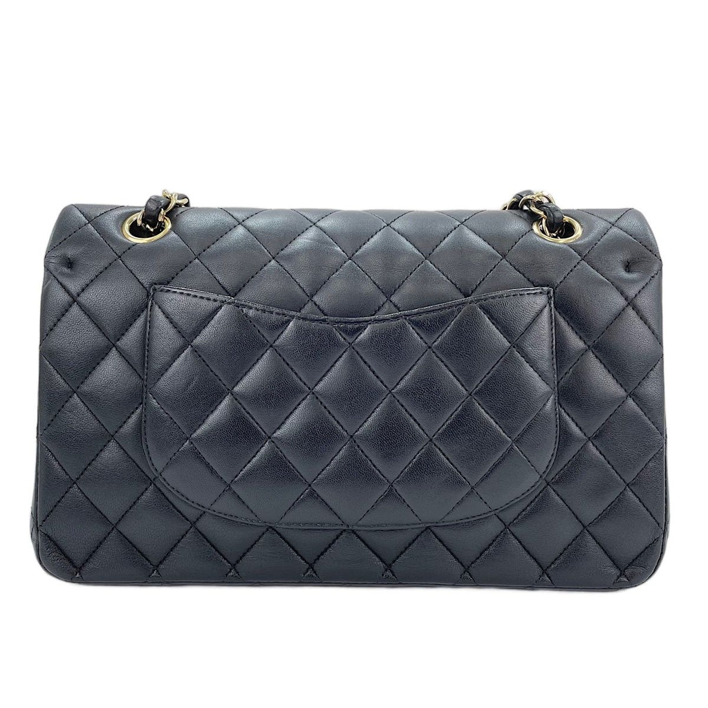 Chanel Shoulder Bag Quilted 25 — view 3