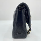 Chanel Shoulder Bag Quilted 25 — view 5
