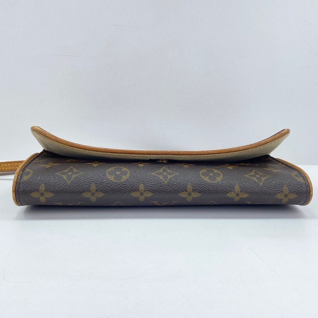 Louis Vuitton Shoulder Bag Pochette Twin GM — view 7
