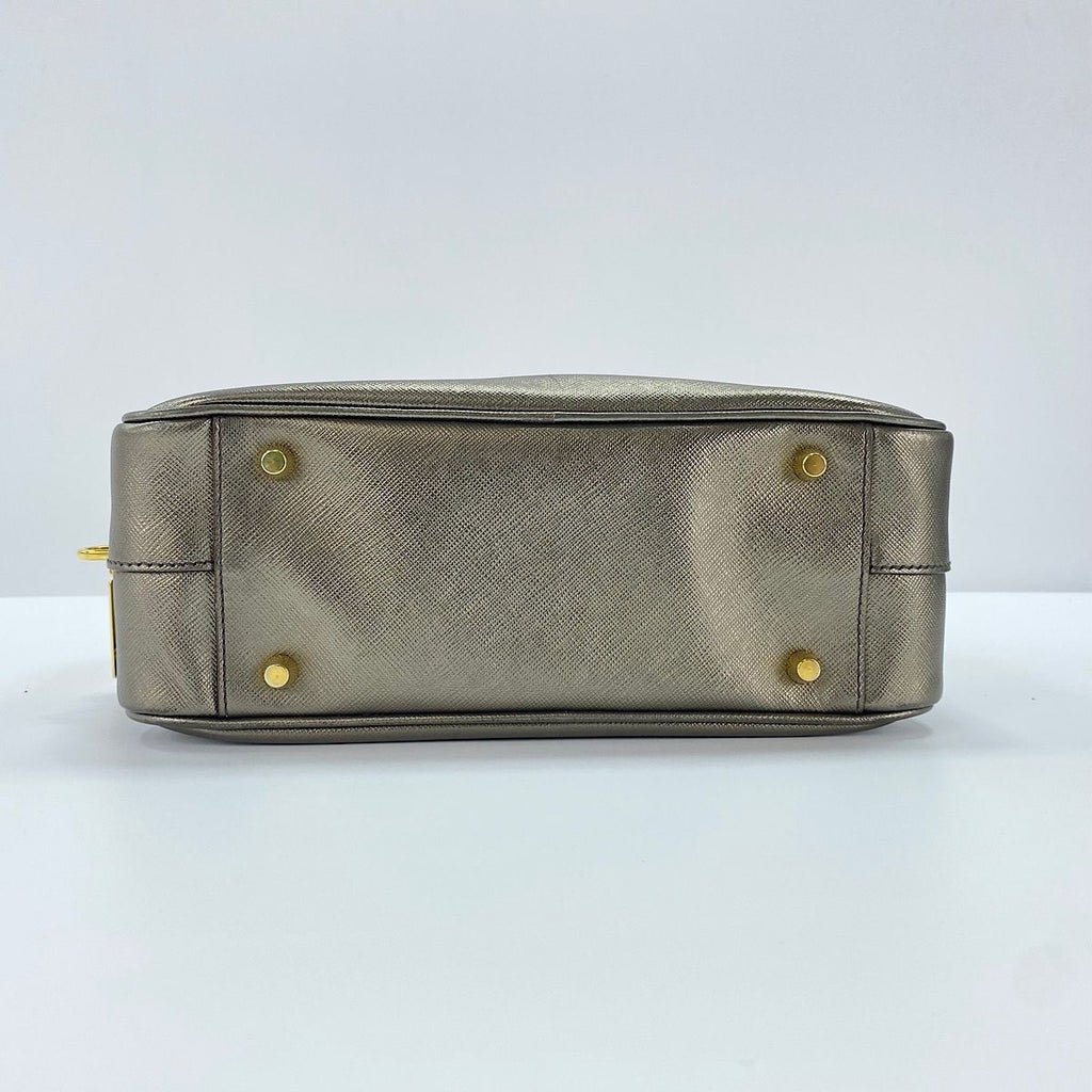 Prada Handbag Saffiano Gold — view 7