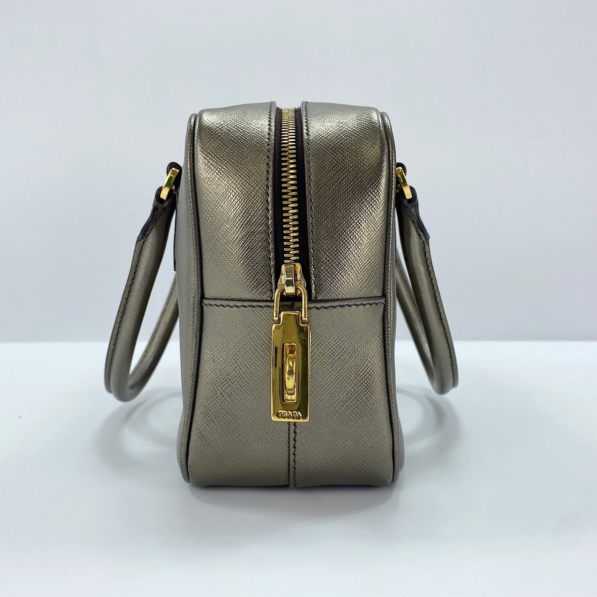 Prada Handbag Saffiano Gold — view 5