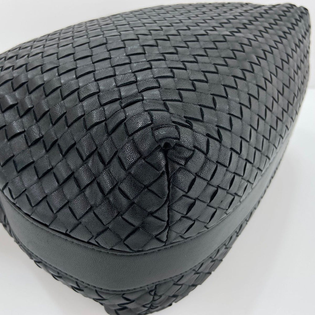 Bottega Veneta Shoulder Bag Intrecciato — view 9