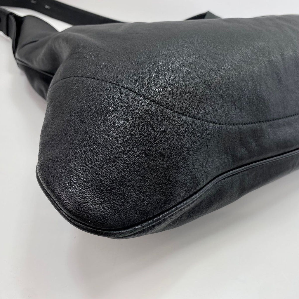 Gucci Shoulder Bag Black — view 9