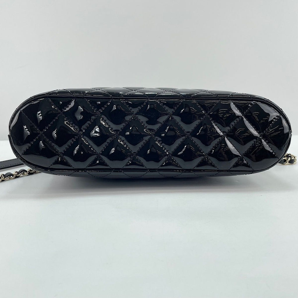 Chanel Handbag Black — view 7