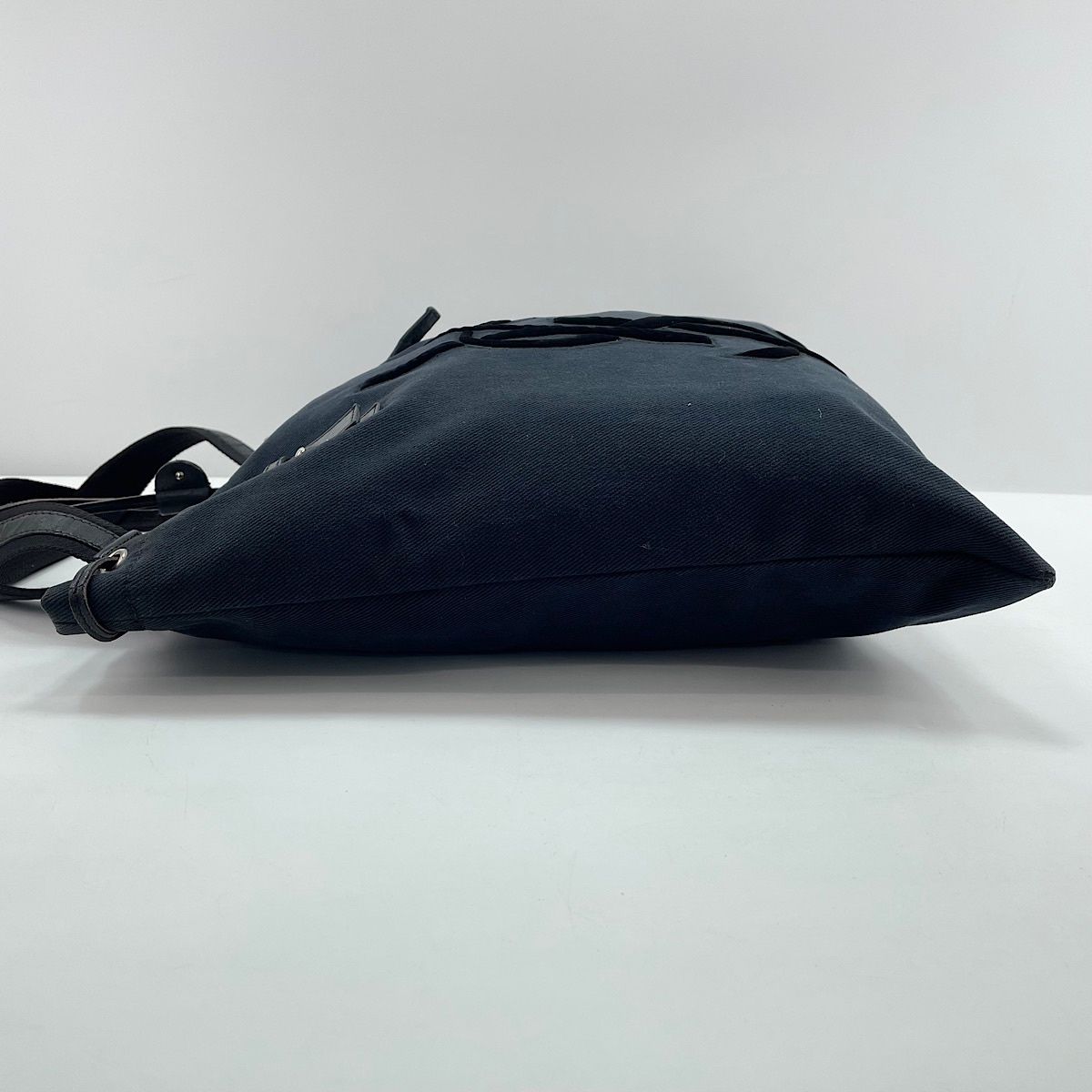 Saint Laurent Handbag Kahala — view 6