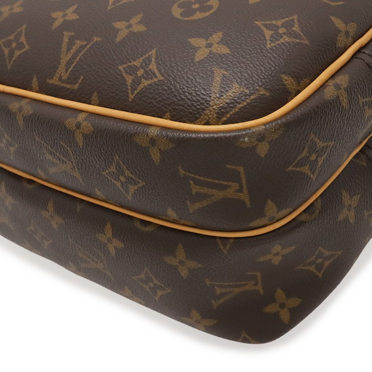 Louis Vuitton Monogram Reporter PM Shoulder — view 3