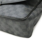 Louis Vuitton Damier Graphite Daniel GM Messenger — view 3