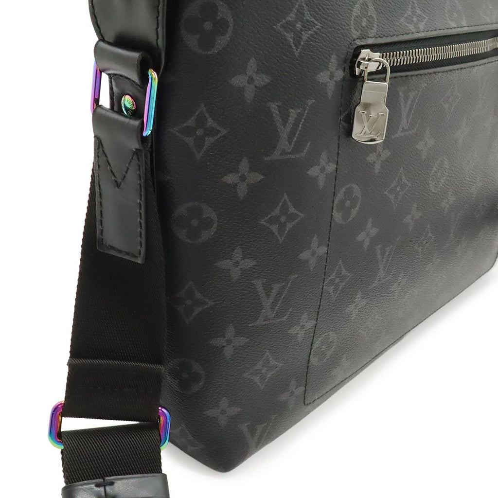 Louis Vuitton Monogram Eclipse Apollo Messenger Mm Shoulder Bag Fragment — view 4