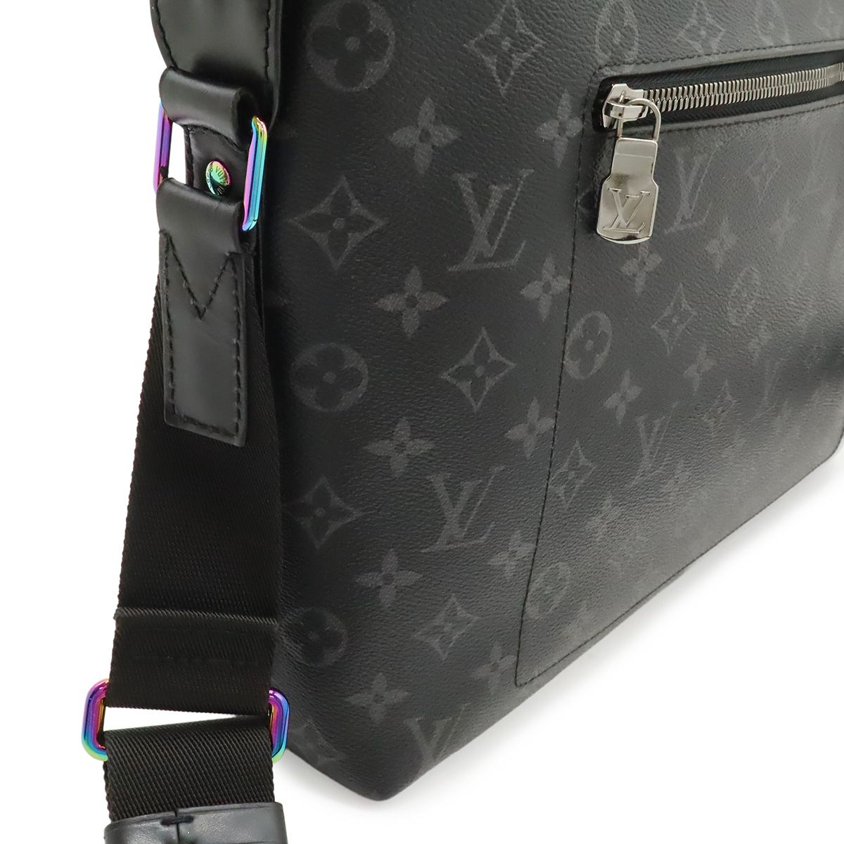 Louis Vuitton Monogram Eclipse Apollo Messenger Mm Shoulder Bag Fragment — view 4