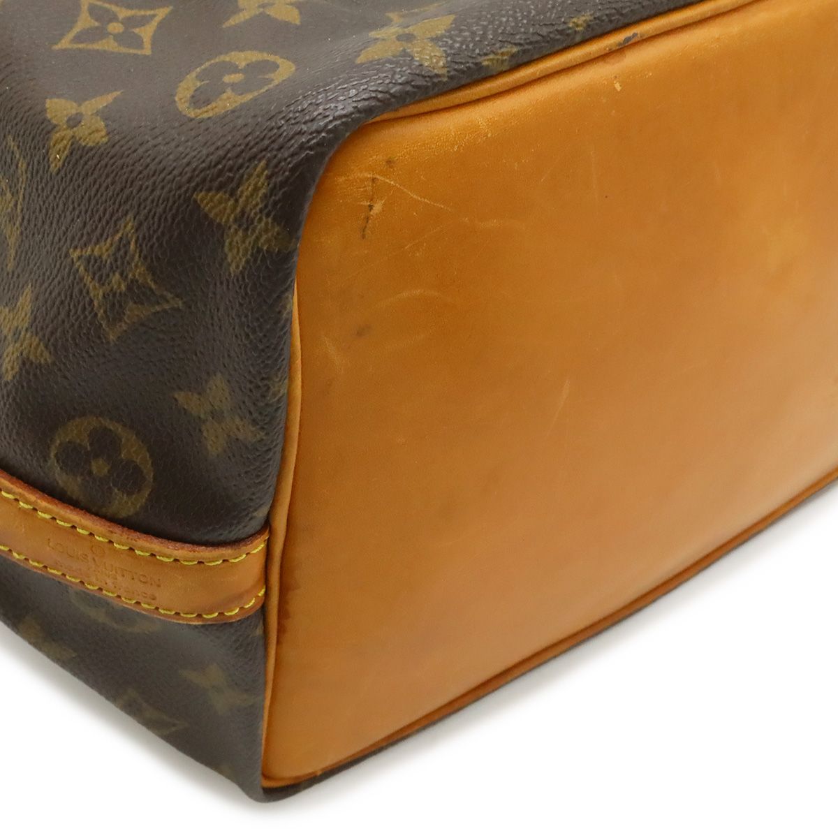 Louis Vuitton Monogram Petit Noe Shoulder Bag Semi Drawstring — view 3
