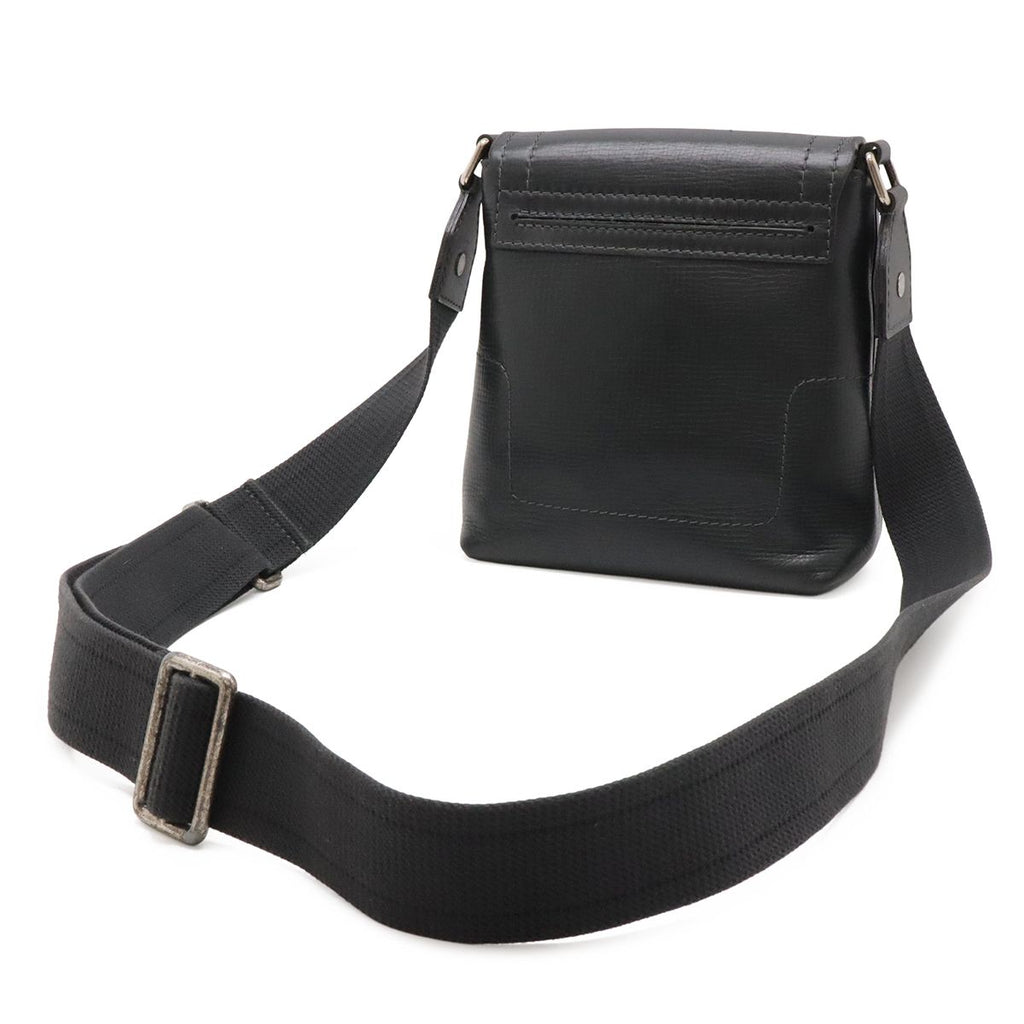 Louis Vuitton Utah Yuma Shoulder Bag Pochette Crossbody Leather Basalt Dark Gray — view 2