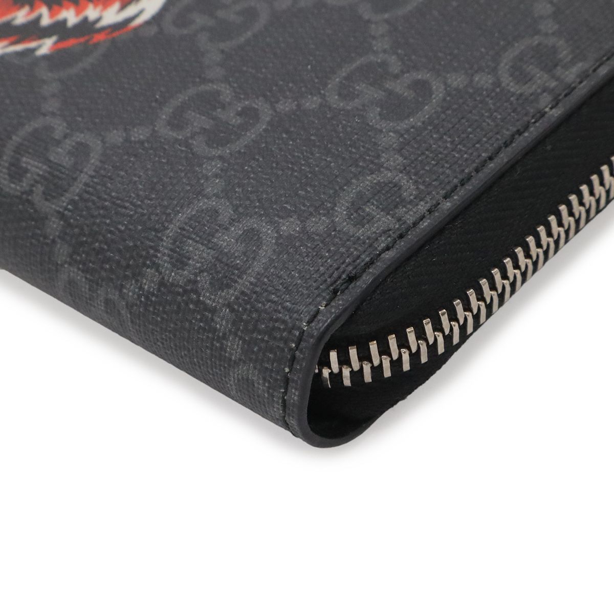 Gucci GG Supreme Zip Around Wallet Wolf Zip Dark Gray Black — view 3