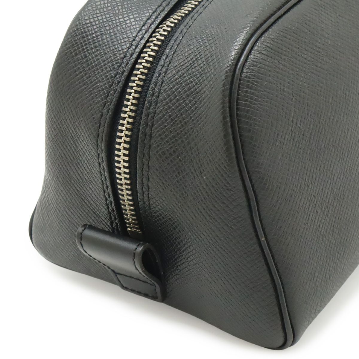 Louis Vuitton Taiga Trousse Toilet Second Pouch Travel Case Leather Ardoise — view 6