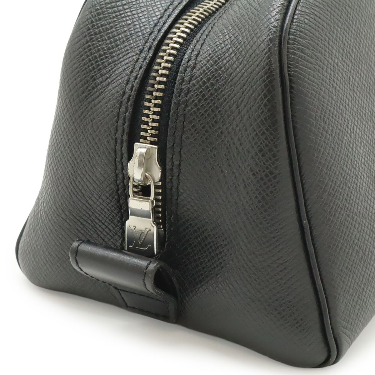 Louis Vuitton Taiga Trousse Toilet Second Pouch Travel Case Leather Ardoise — view 4