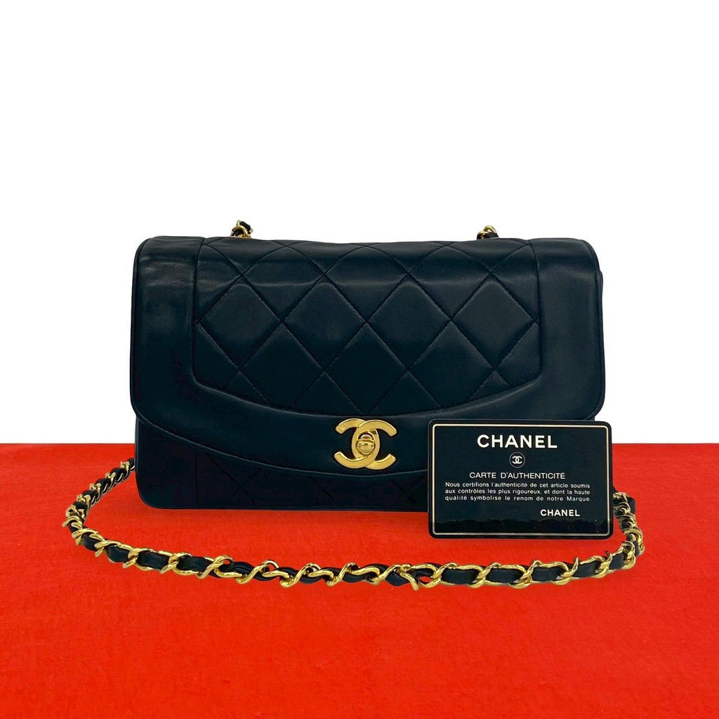 Chanel Card Quilted Diana Flap Coco Lambskin Chain Shoulder Bag Black