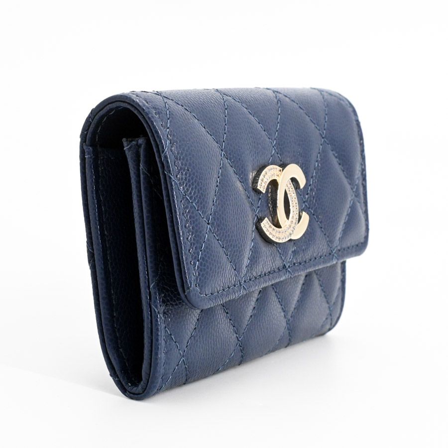 Chanel Card Case Flap — view 2