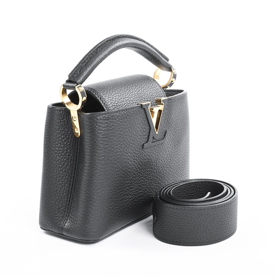 Louis Vuitton Handbag Capucines Mini — view 2