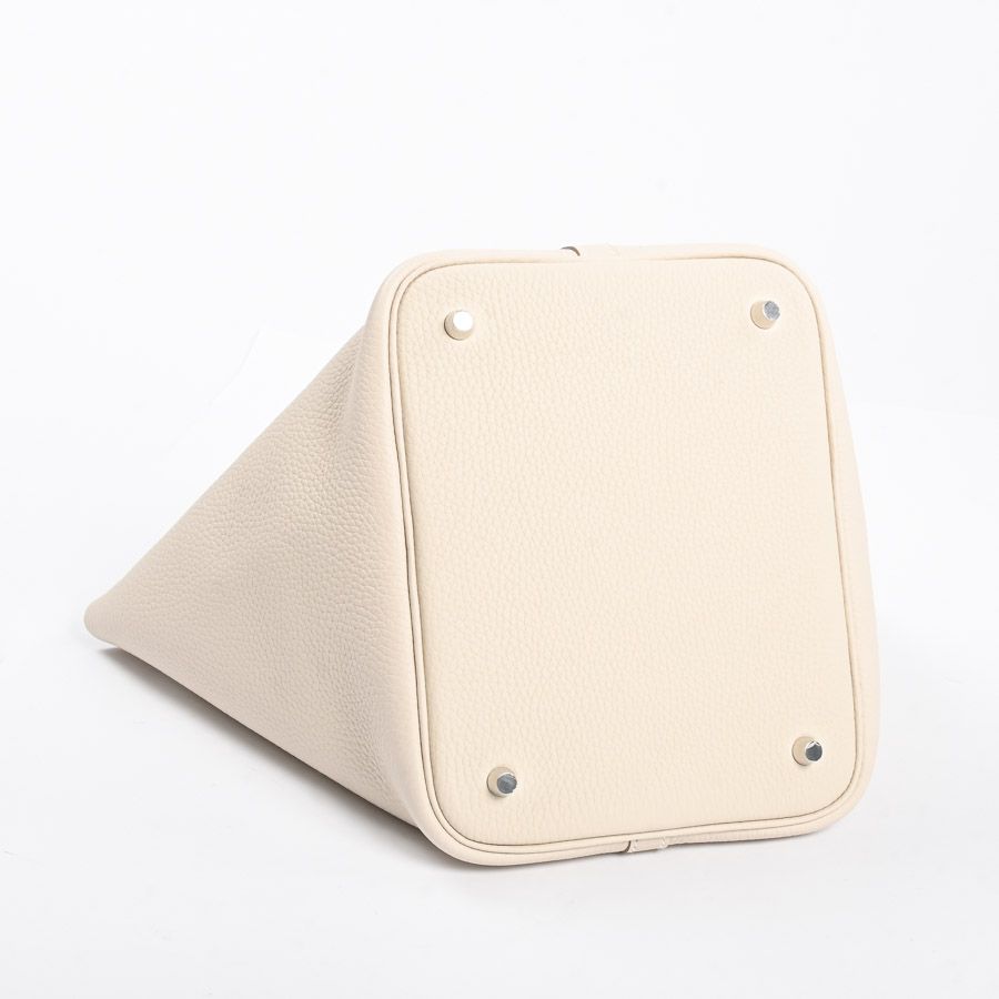 Hermes Handbag Picotin Lock MM — view 5