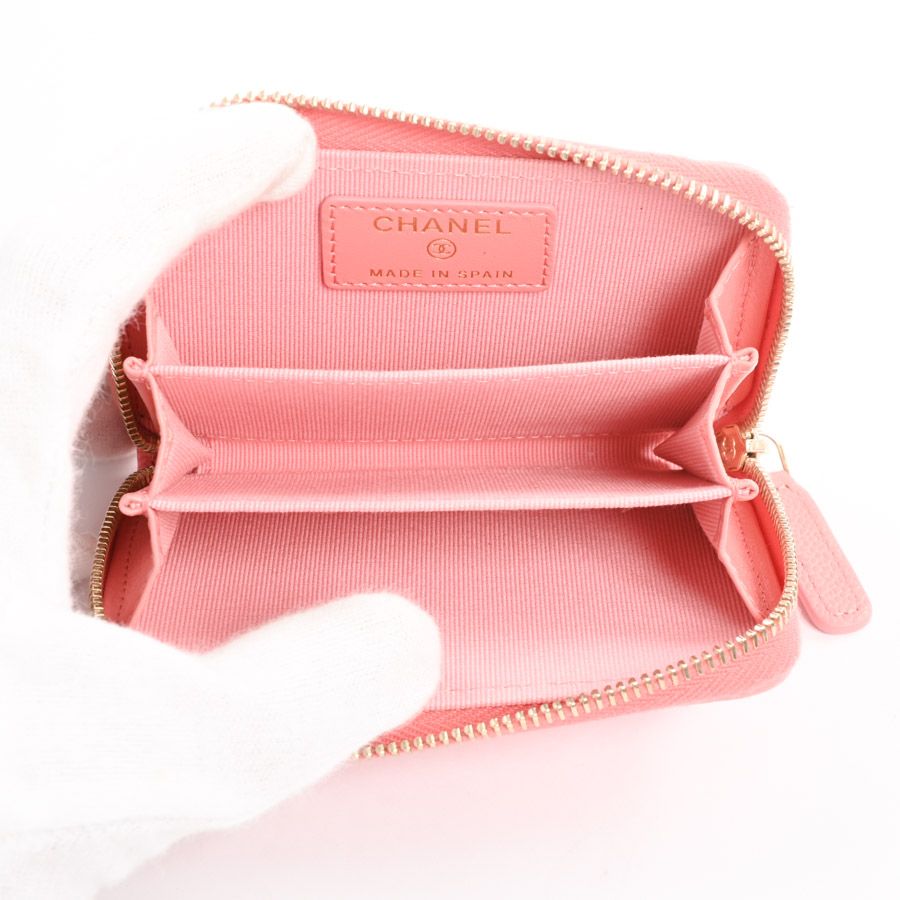 Chanel Coin Case Classic Zip Purse — view 4