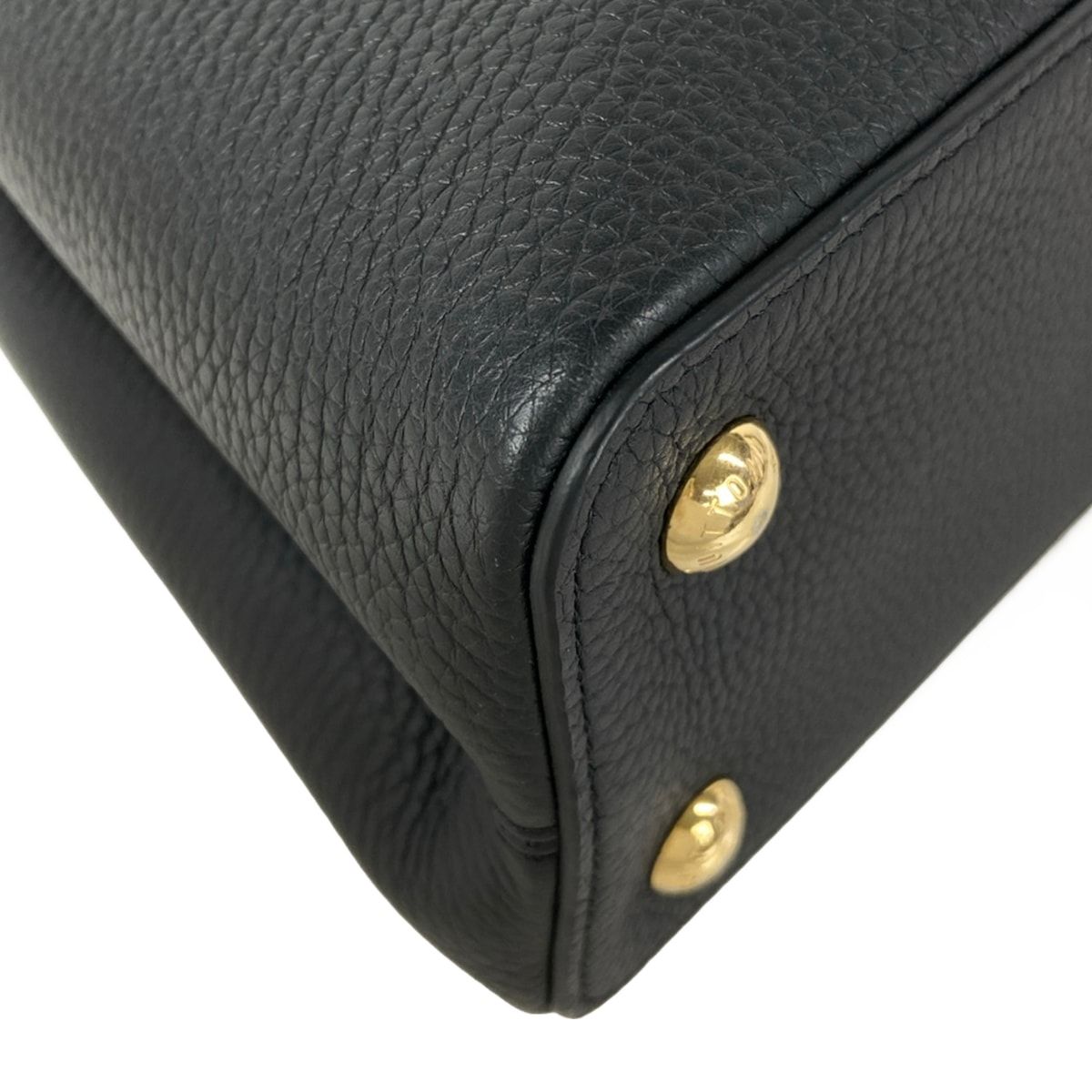 Louis Vuitton Handbag Capucines MM Black Leather Cowhide — view 7