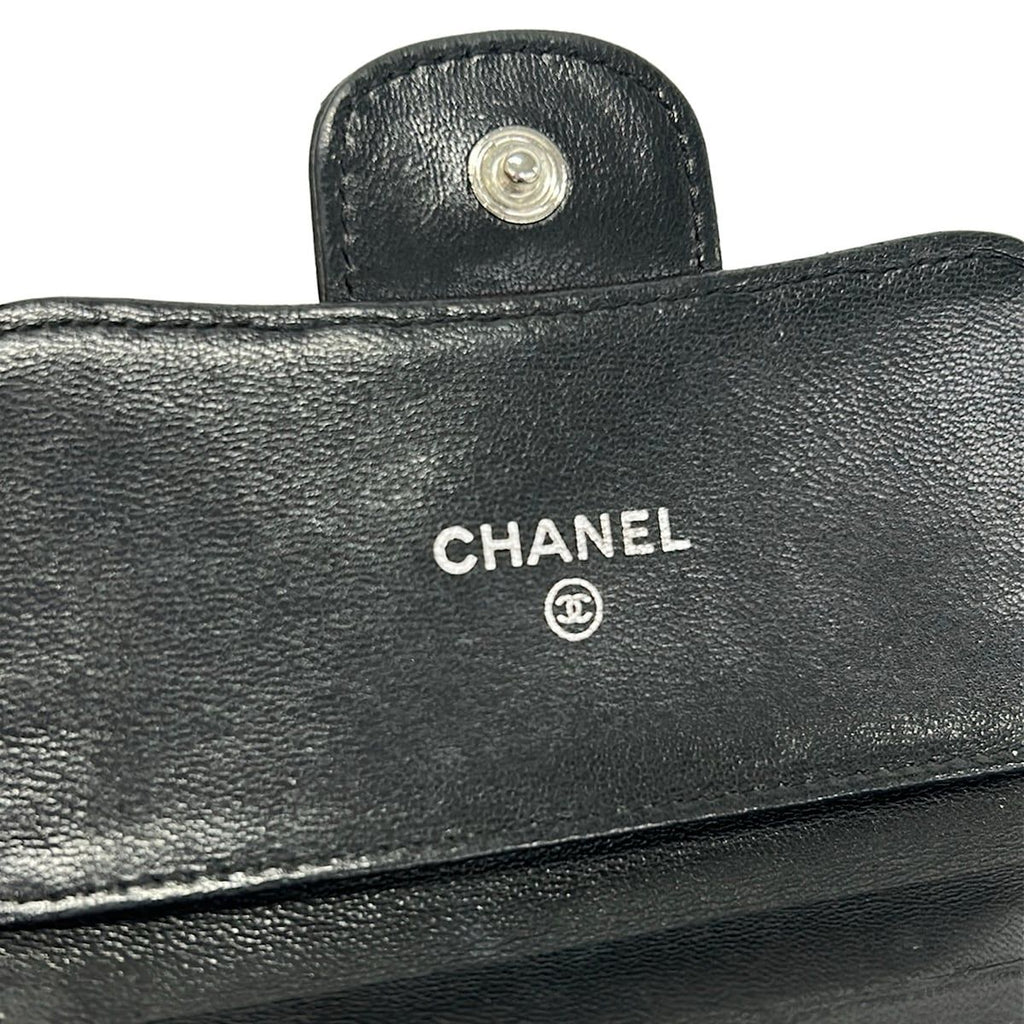 Chanel Hook Wallet Quilted Black Silver Lambskin — view 5