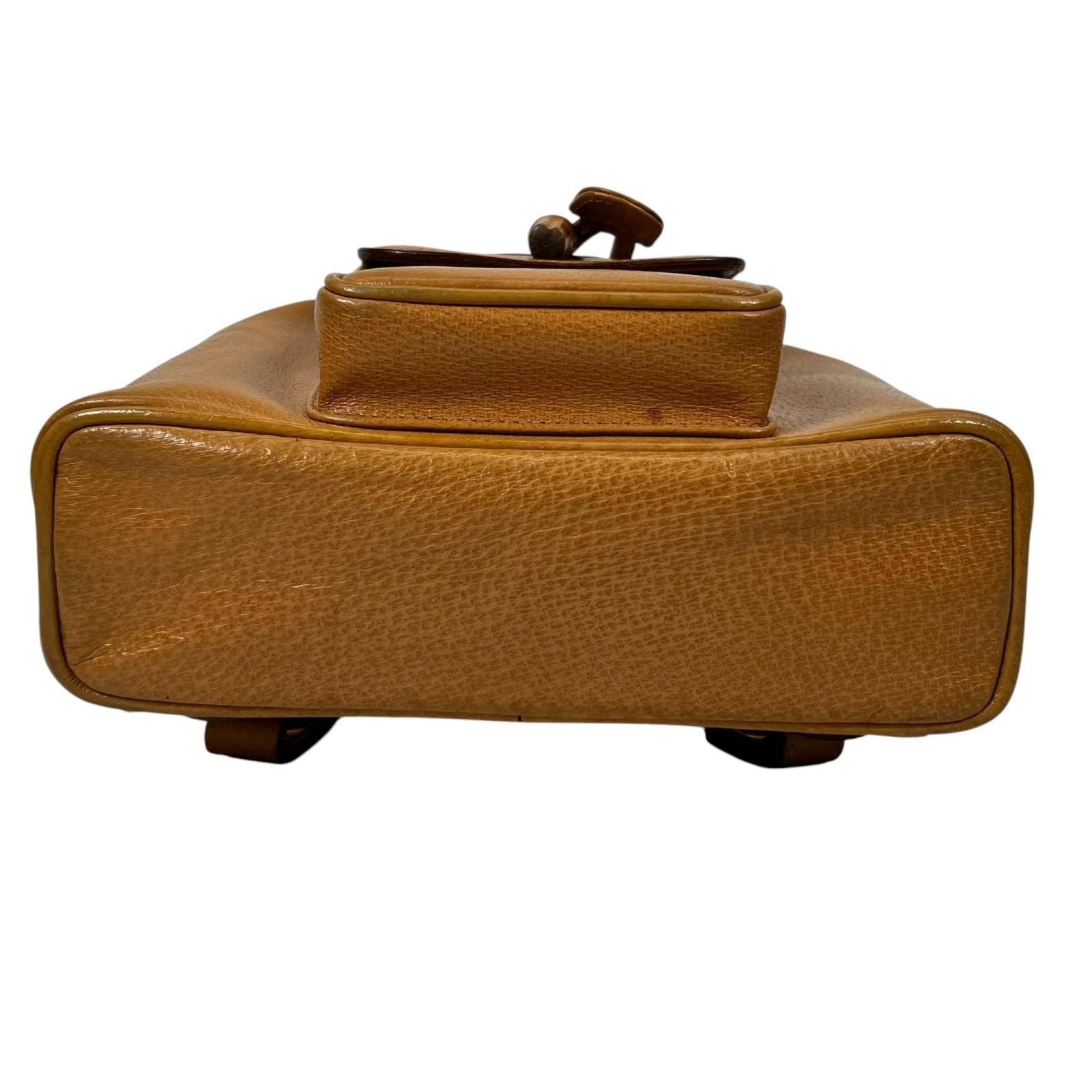 Gucci Bamboo Backpack Pigskin Leather Gold Brown — view 3
