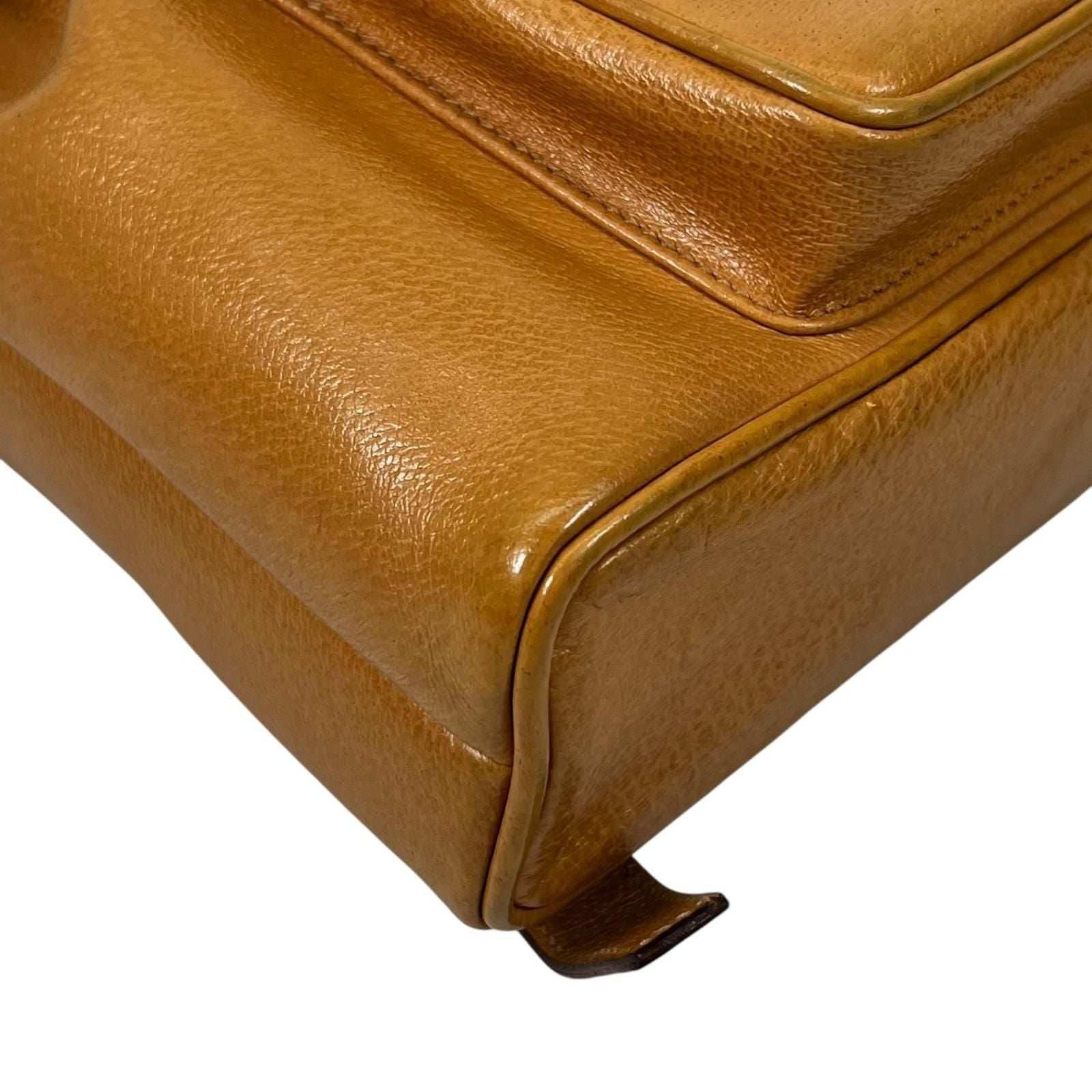 Gucci Bamboo Backpack Pigskin Leather Gold Brown — view 6