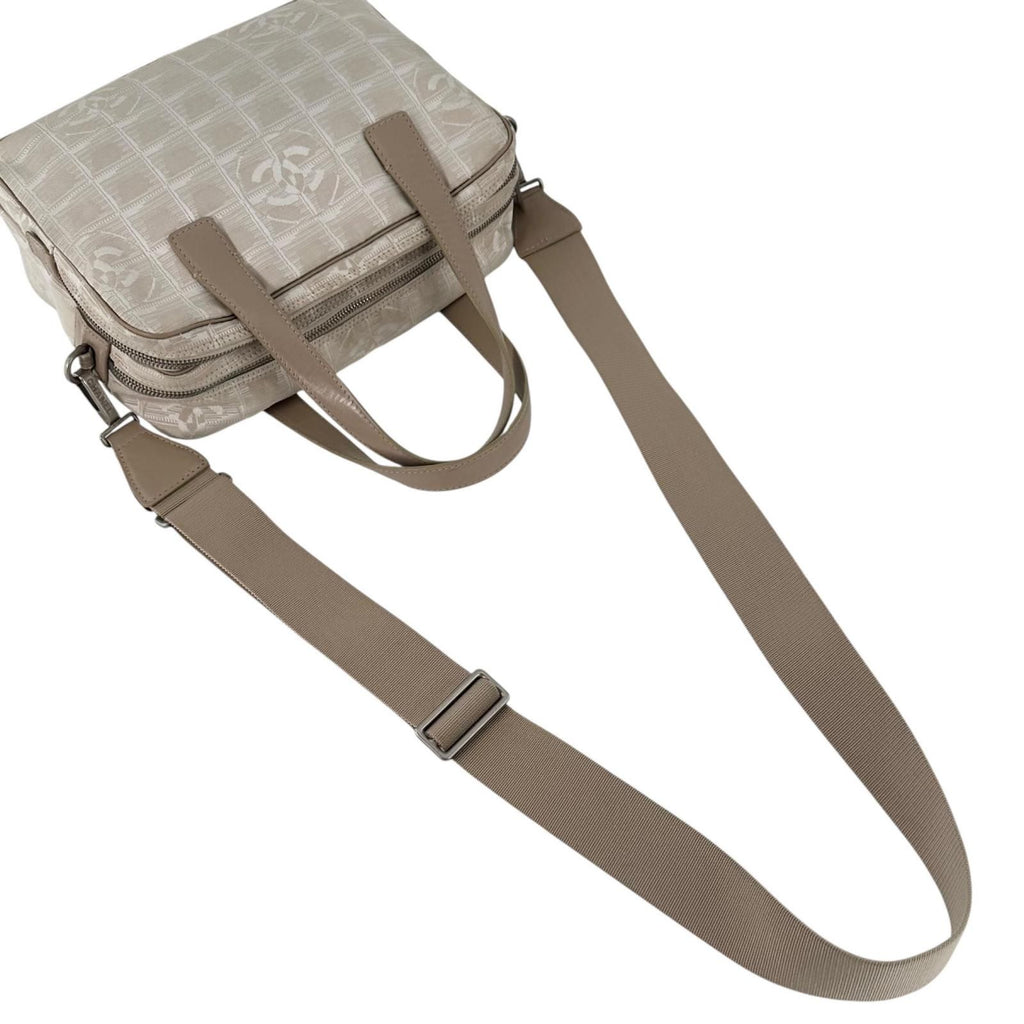 Chanel New Travel Leather Canvas Beige Handbag Silver — view 5