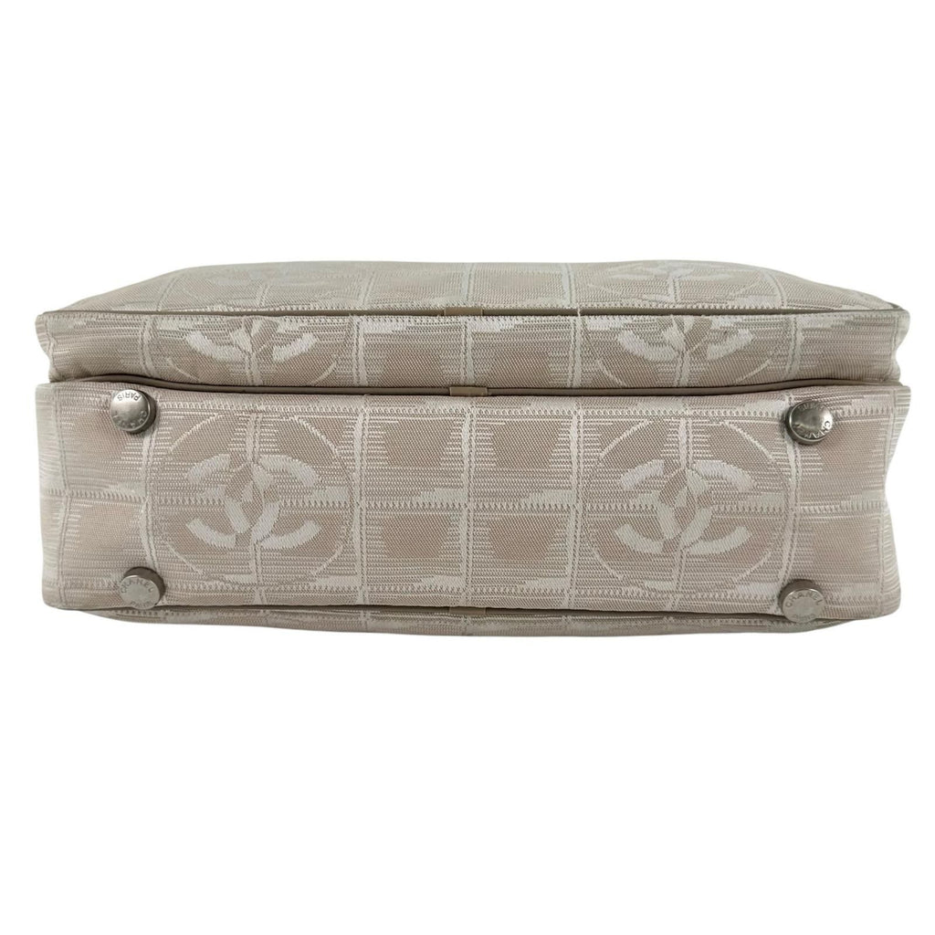Chanel New Travel Leather Canvas Beige Handbag Silver — view 3