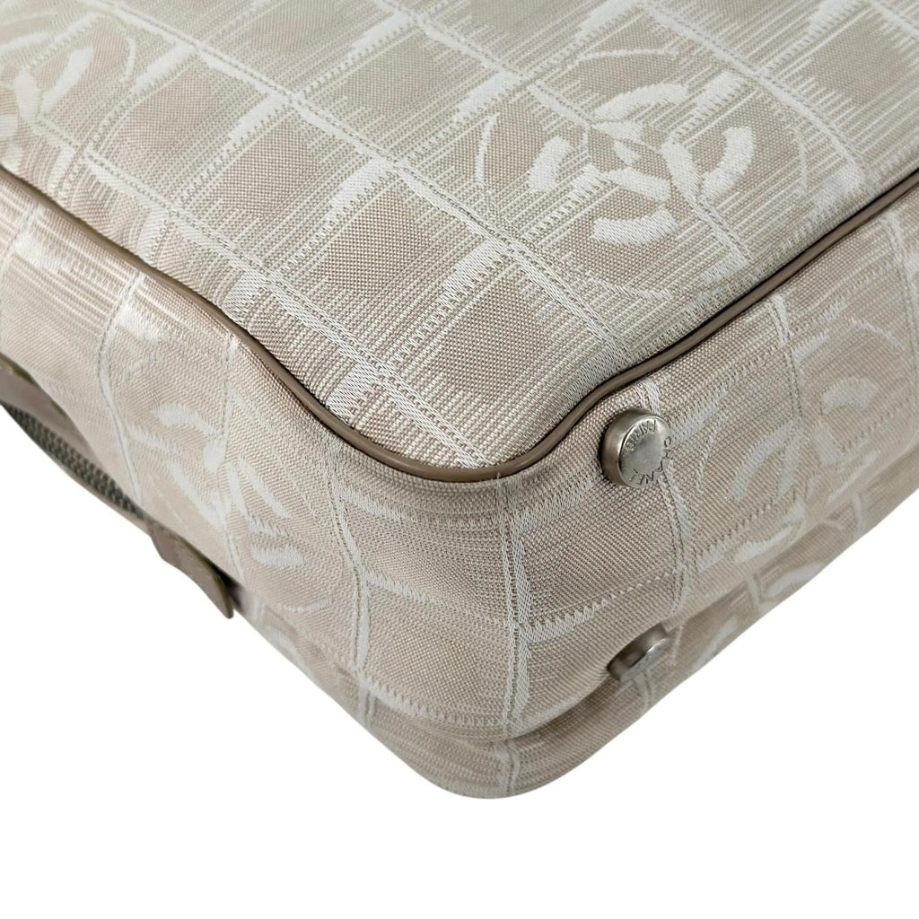 Chanel New Travel Leather Canvas Beige Handbag Silver — view 9
