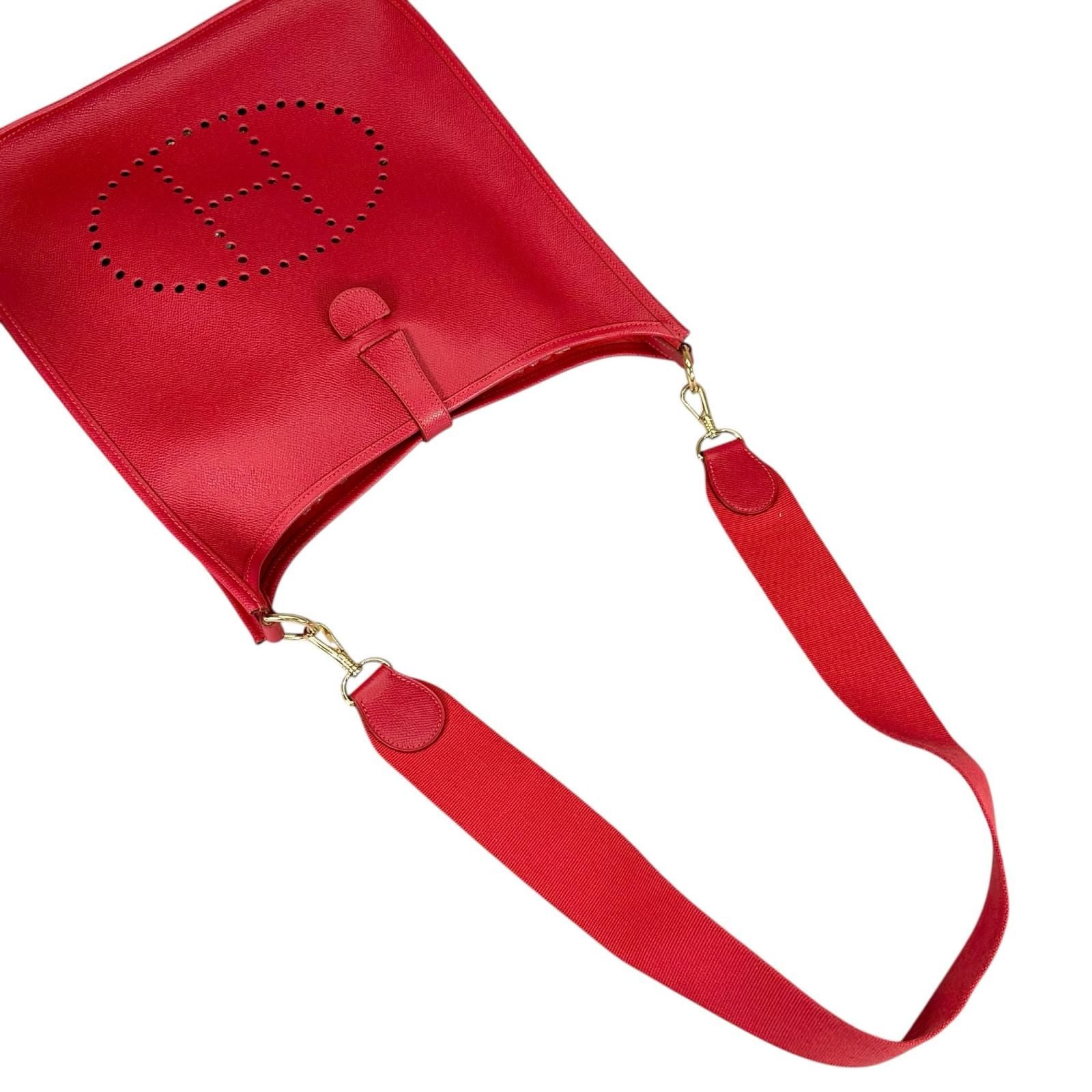 Hermes Evelyne GM Courchevel Leather Red Shoulder Bag Gold — view 5