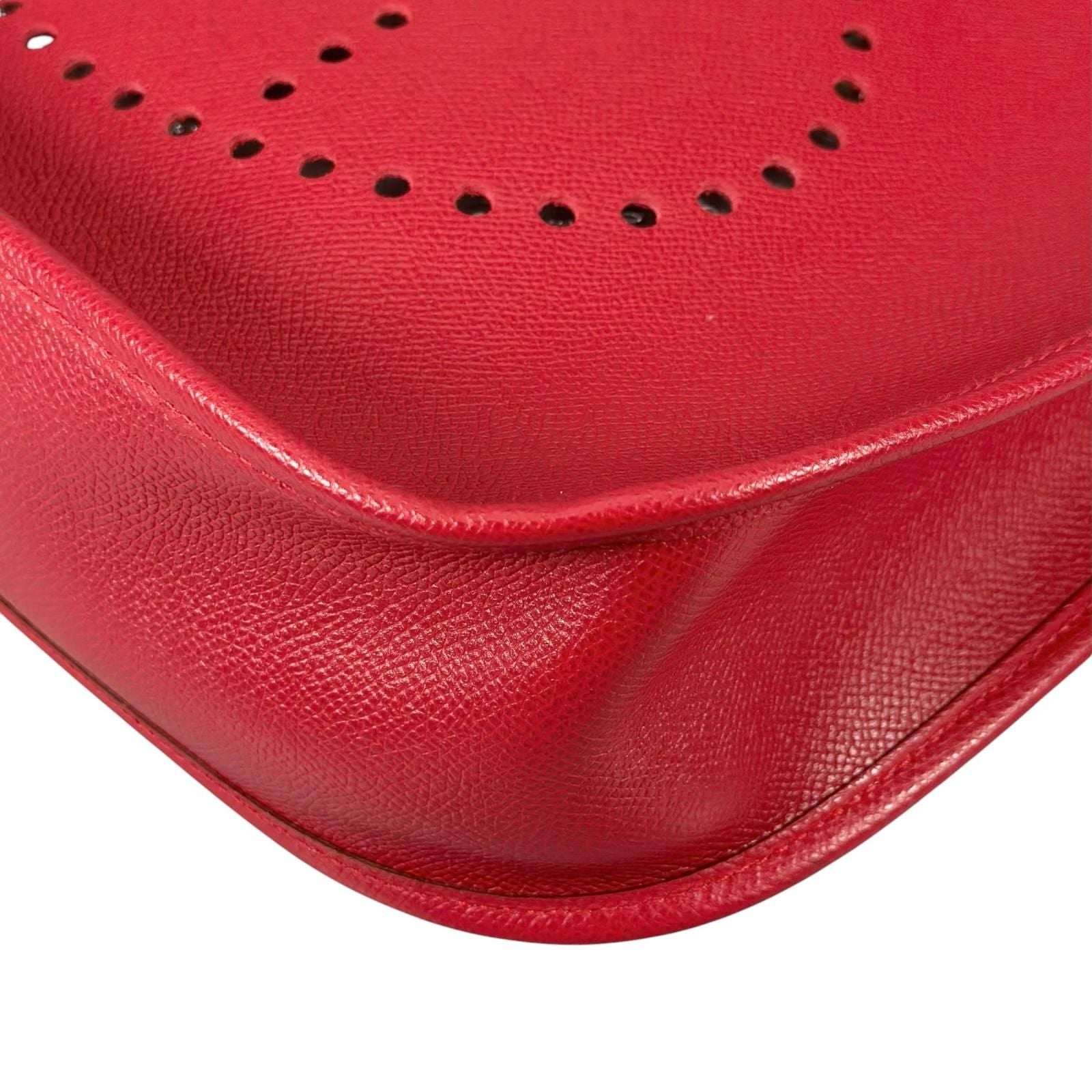 Hermes Evelyne GM Courchevel Leather Red Shoulder Bag Gold — view 8