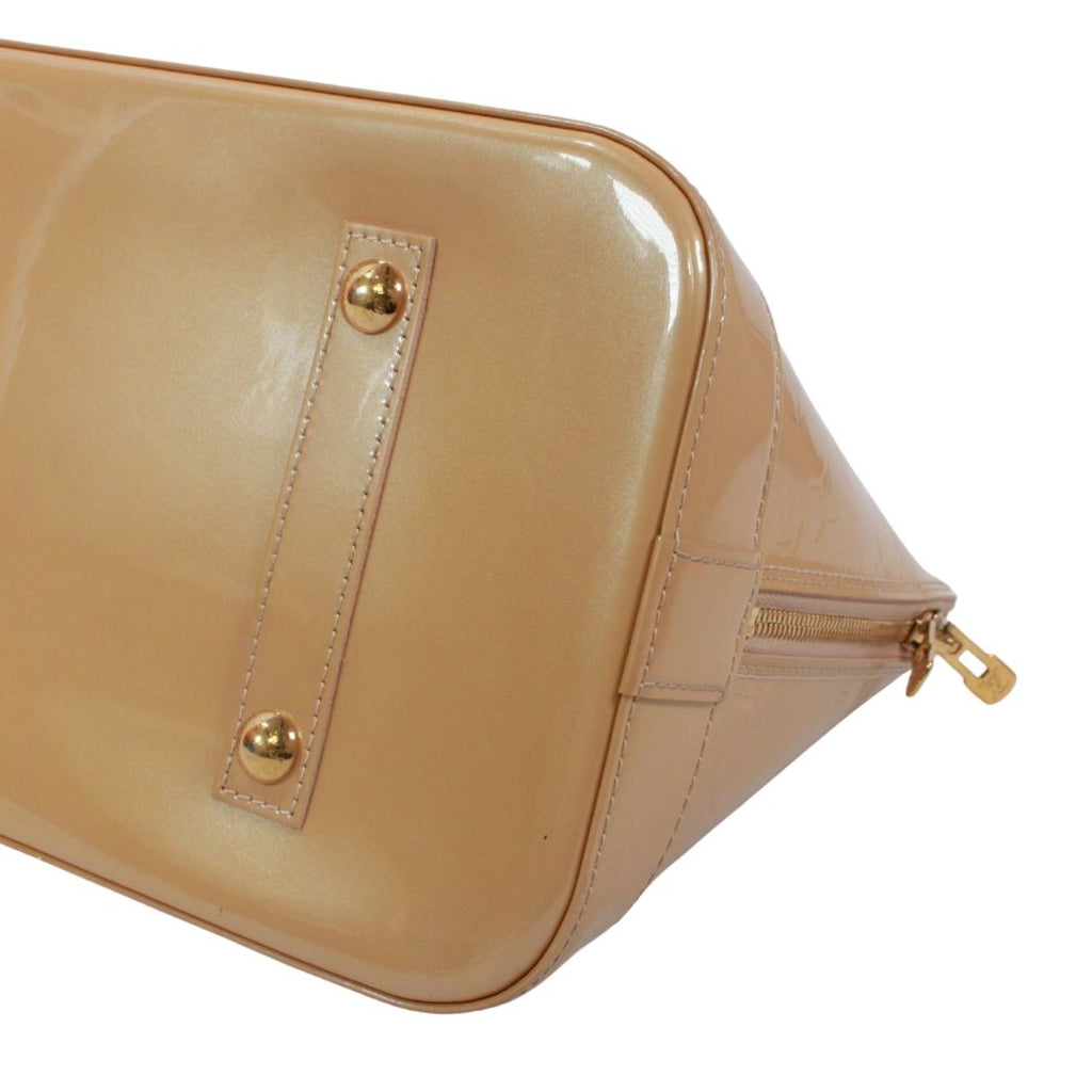 Louis Vuitton Alma GM Enamel Leather Beige Handbag Gold — view 5