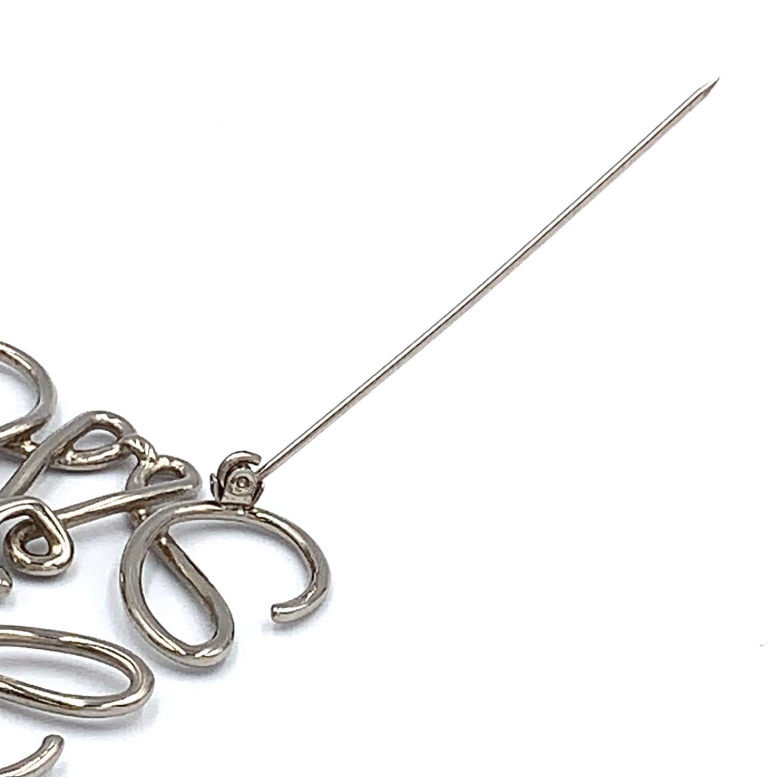 Loewe Anagram Brooch Metal Silver — view 3