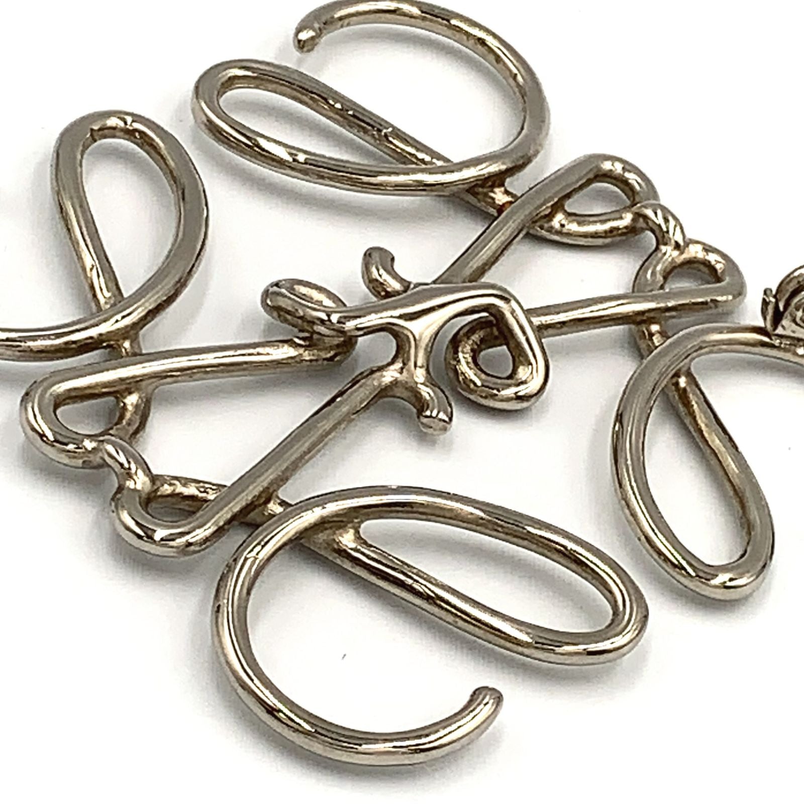 Loewe Anagram Brooch Metal Silver — view 5