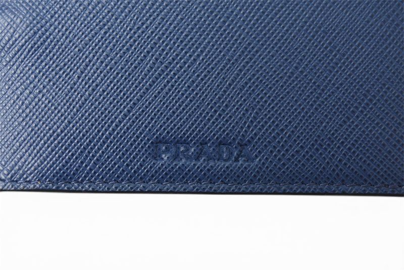 Prada Wallet with Pass Case Bluette Blue Saffiano Metal — view 4