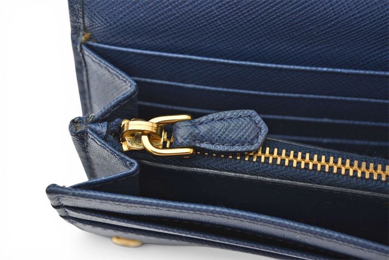Prada Wallet with Pass Case Bluette Blue Saffiano Metal — view 9