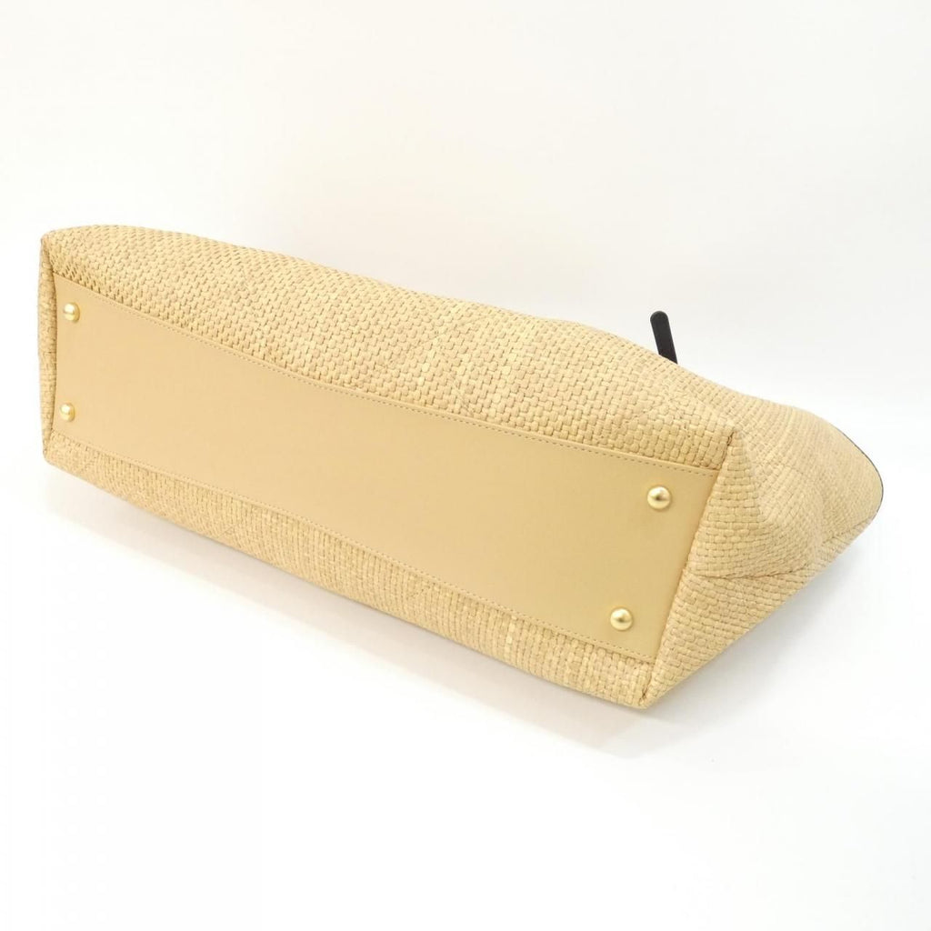 Chanel Shoulder Bag Beige — view 3
