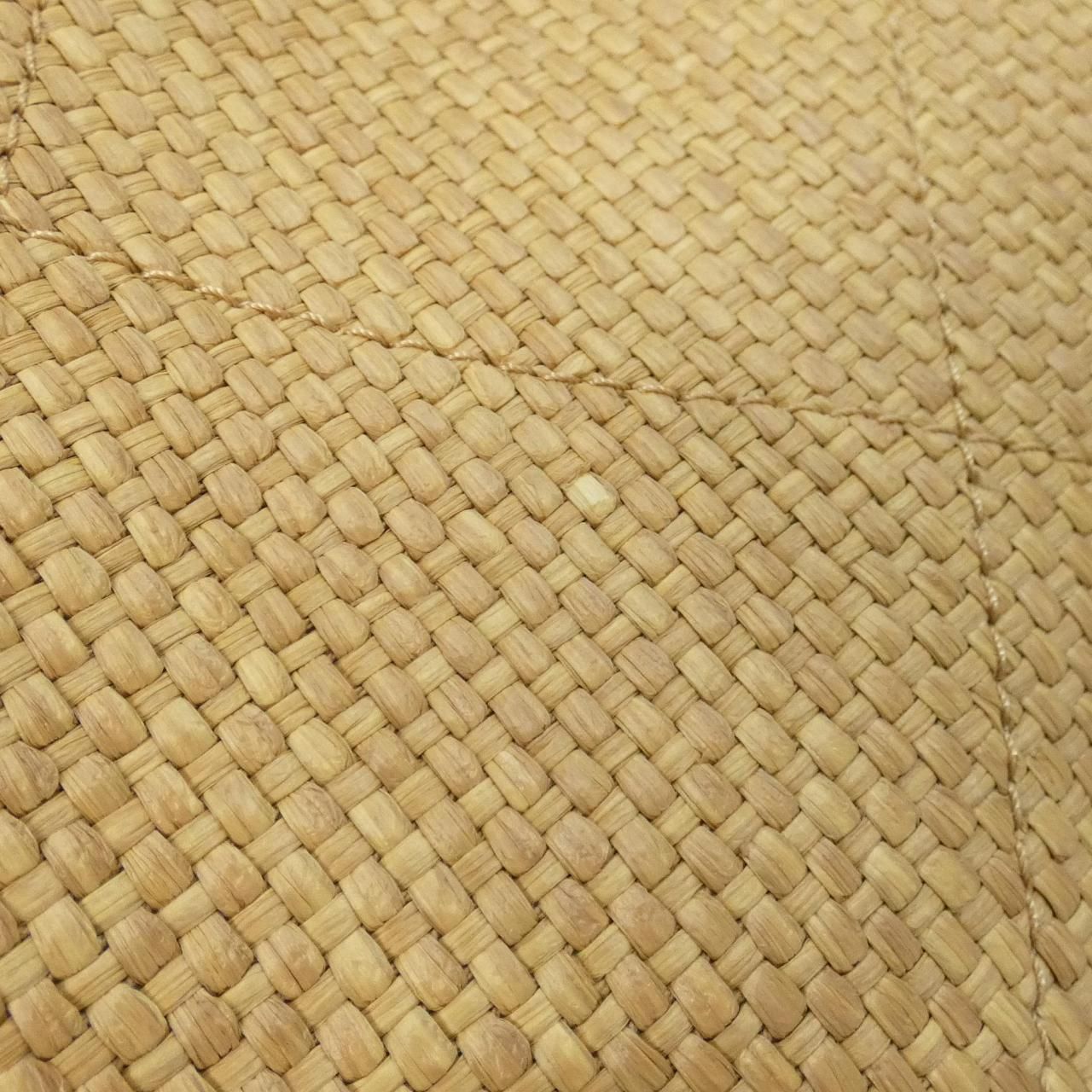 Chanel Shoulder Bag Beige — view 5