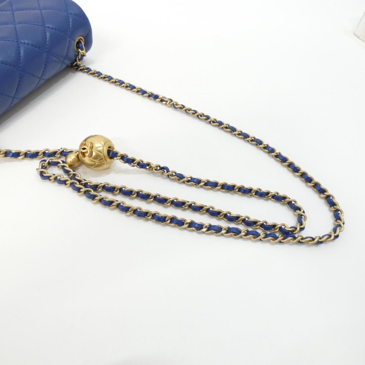 Chanel Shoulder Bag Blue — view 8