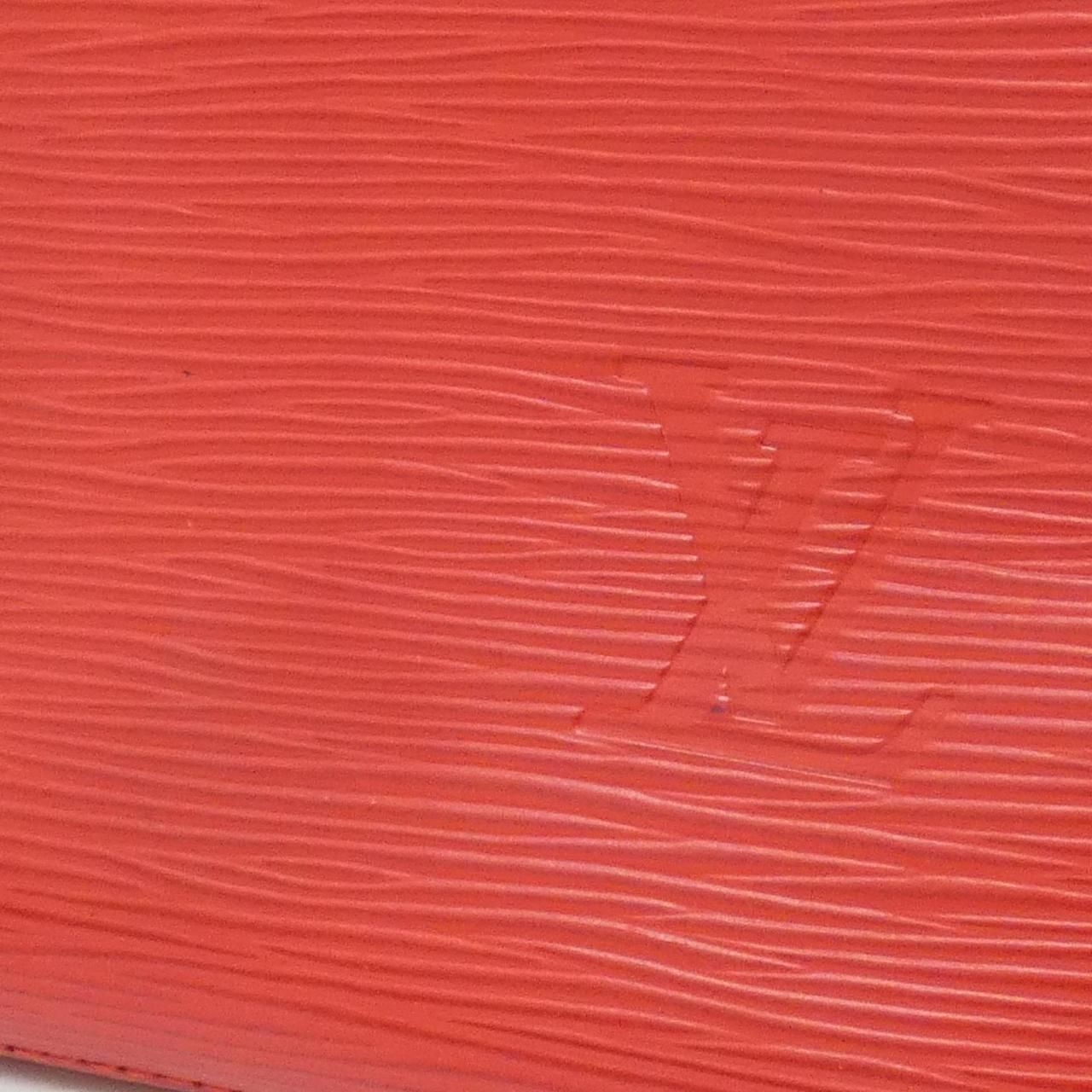 Louis Vuitton Epi Neo Noe Shoulder — view 5