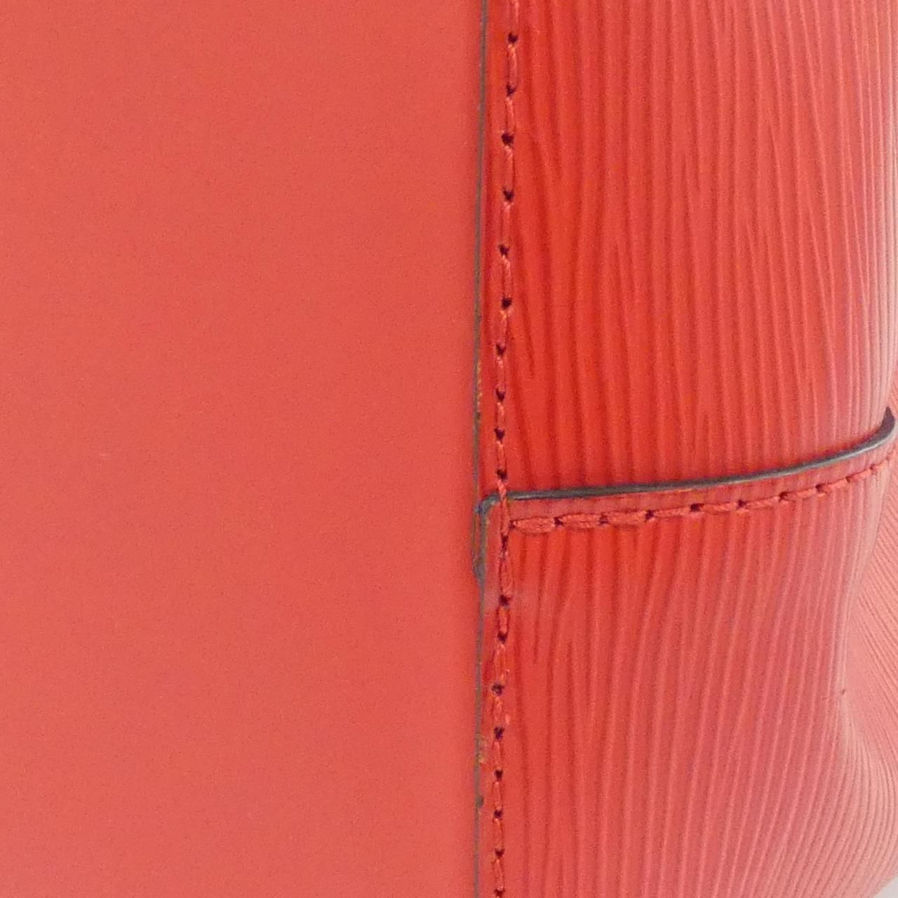 Louis Vuitton Epi Neo Noe Shoulder — view 3