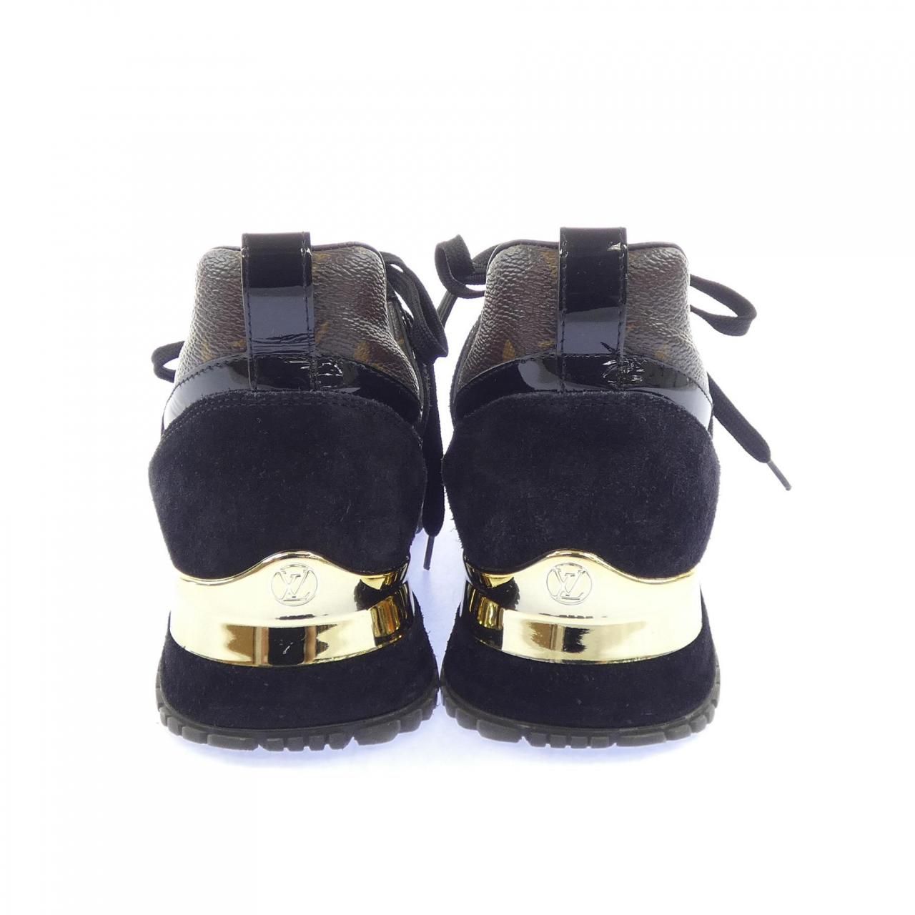 Louis Vuitton Run Away Line Sneakers — view 5