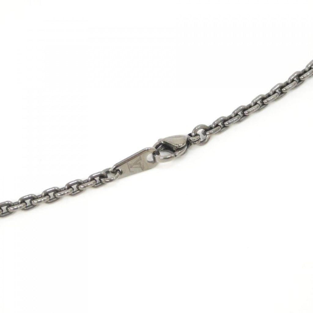 Louis Vuitton Pendant Monogram Gold Necklace — view 3