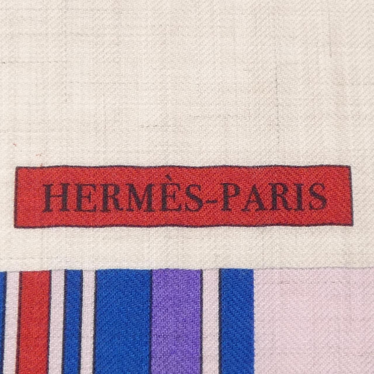 Hermes Eperon D'or Et Tenues de Jour Carre Shawl Scarf — view 4