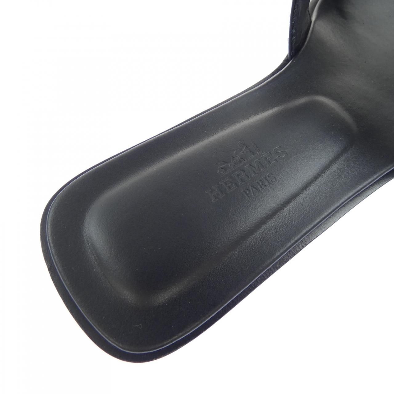 Hermes Oran Sandals Black — view 6