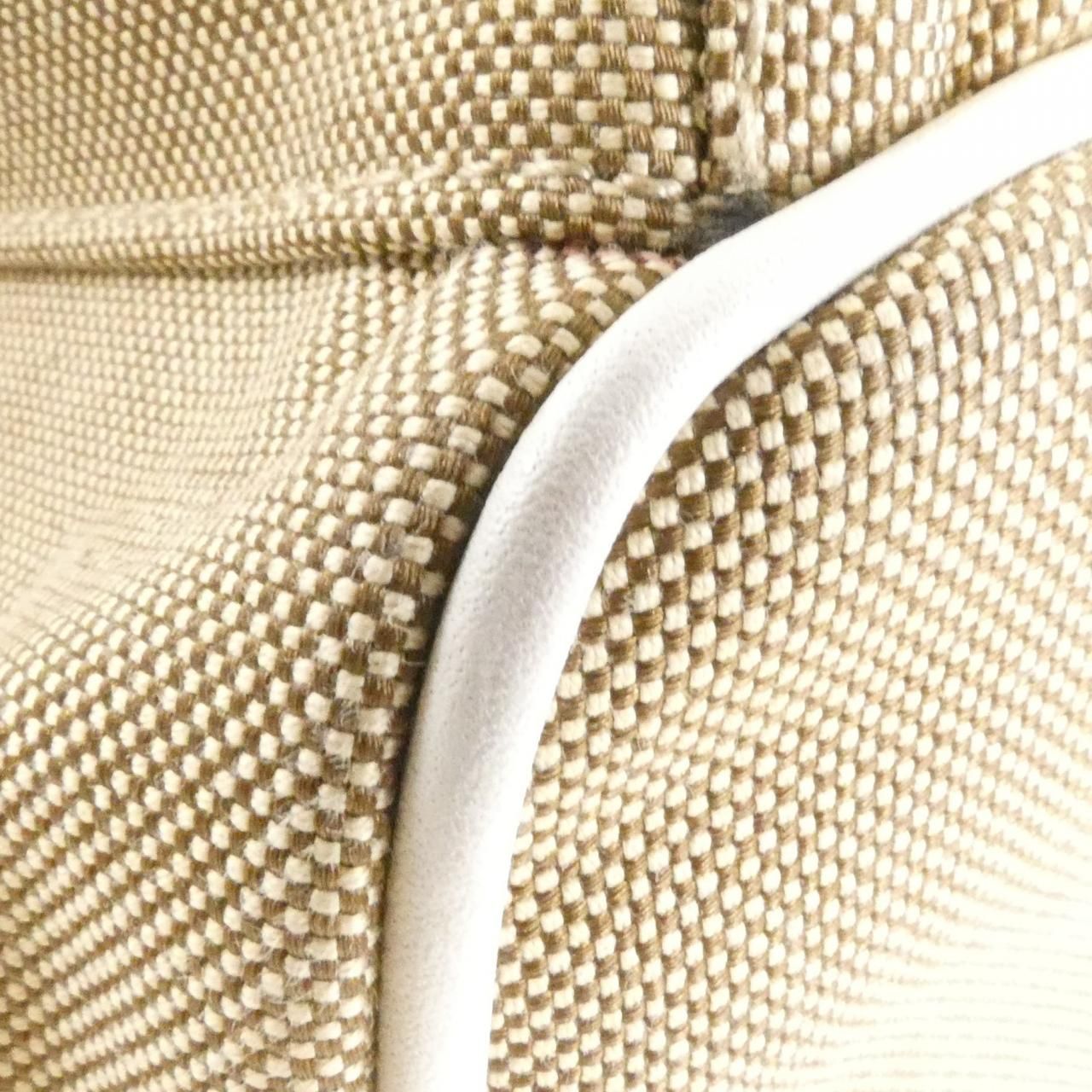 Prada Backpack Gold — view 3