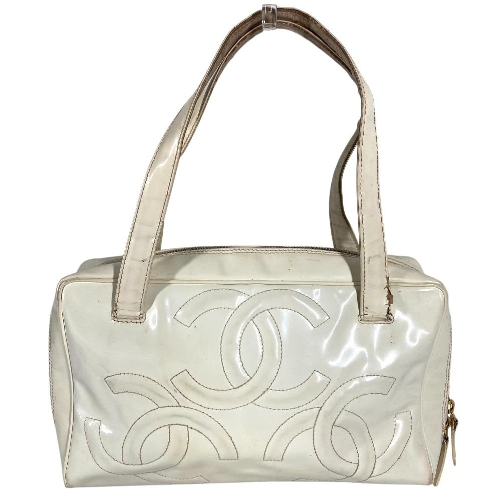 Chanel Shoulder Bag Logo Triple Coco CC Enamel White — view 2
