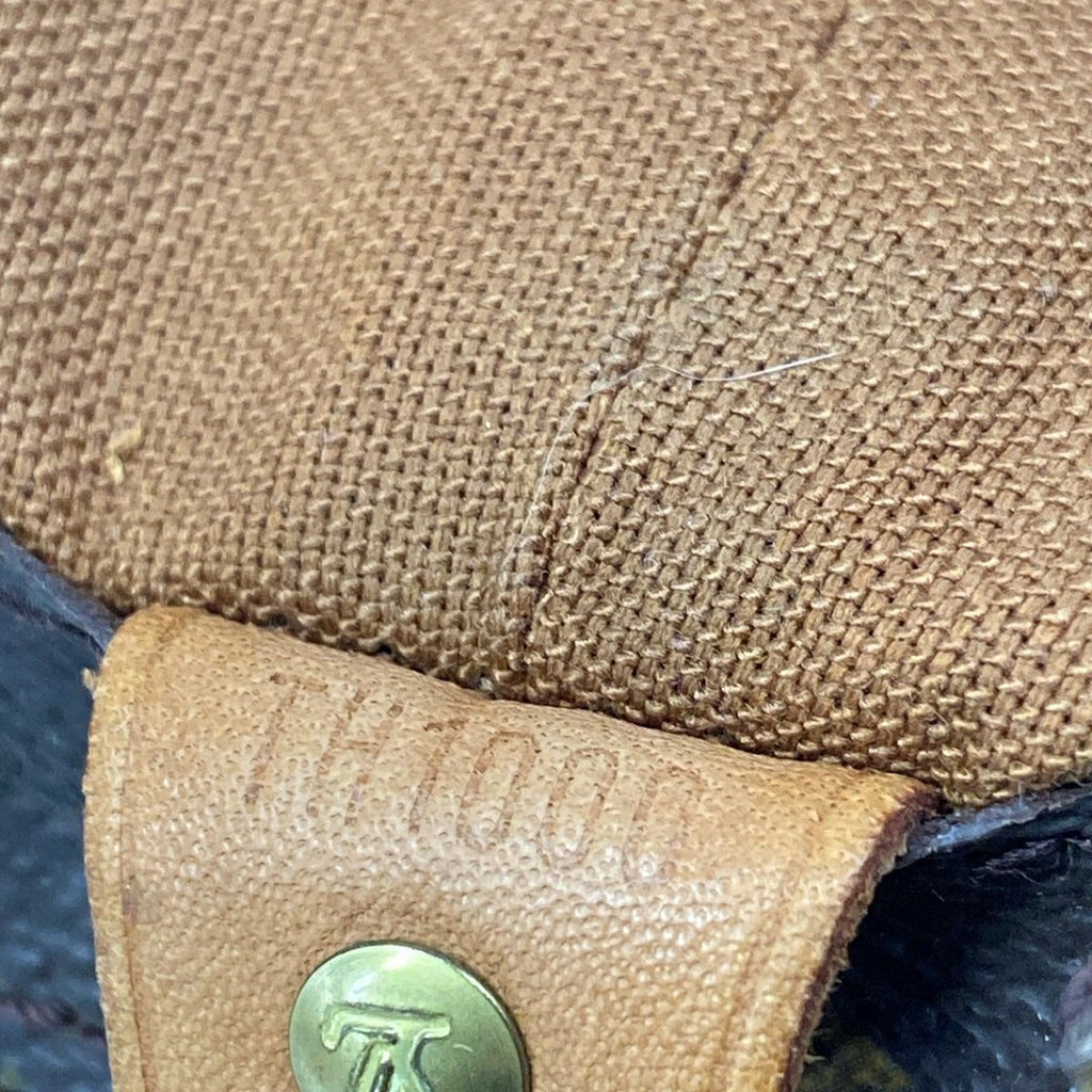 Louis Vuitton Shoulder Bag Monogram Cabas Mezzo — view 9