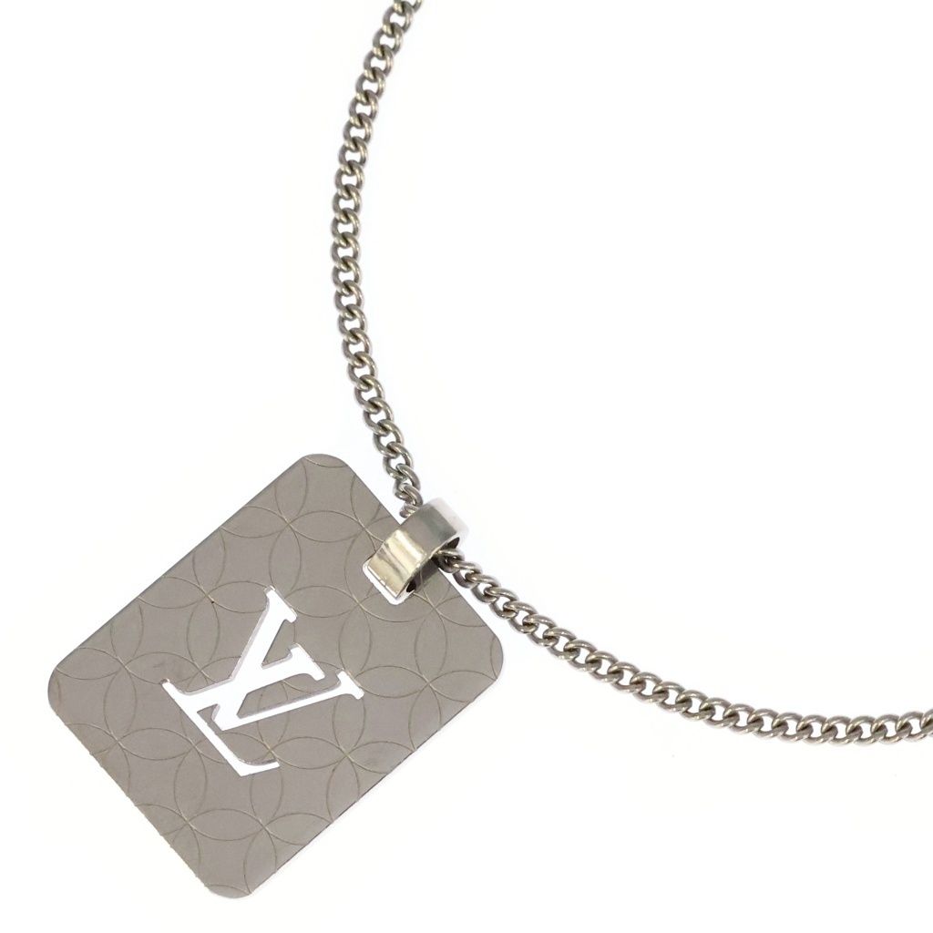 Louis Vuitton Pendentif PM Pendant Silver Metal